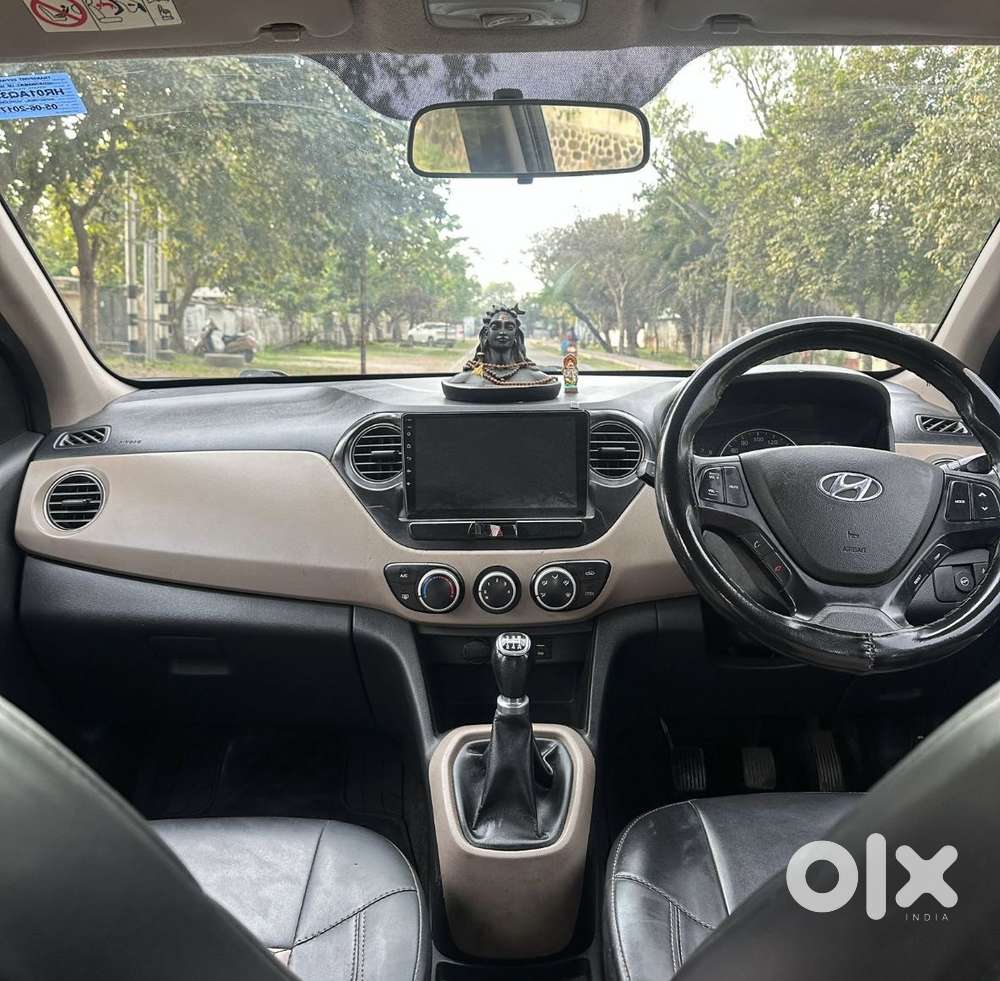 Hyundai Grand I10 2016-2017 Sportz Celebration Edition, 2017, Cng & ..