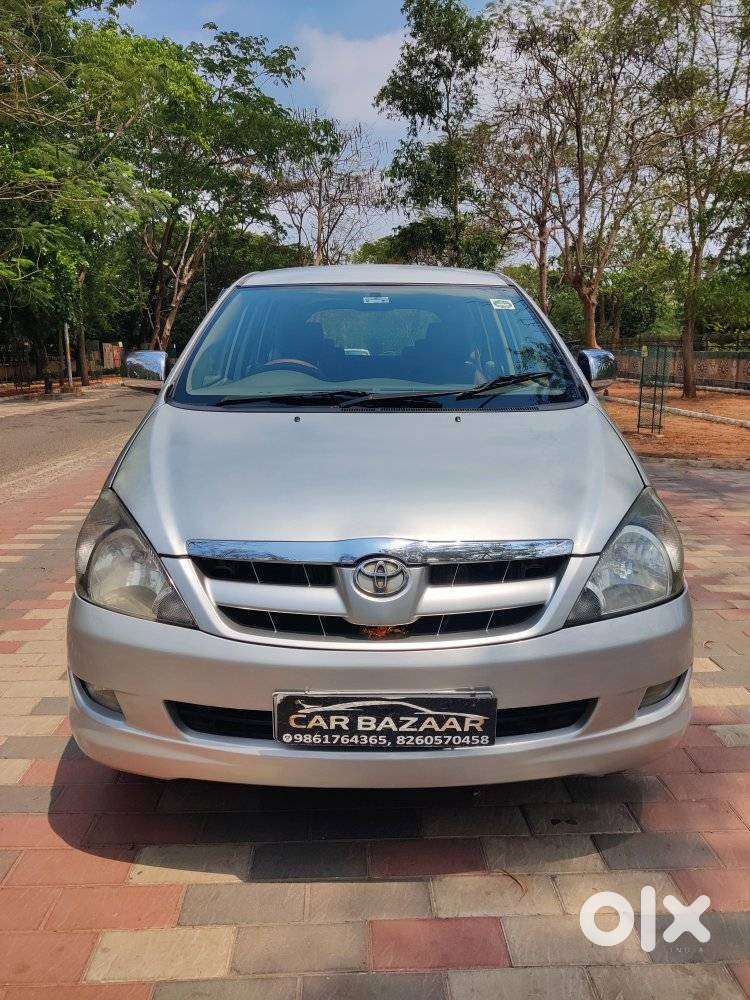 Toyota Innova 2.5 V 7 Str, 2007, Diesel