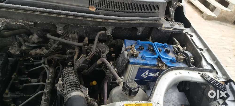 Mahindra Tuv 300 2016