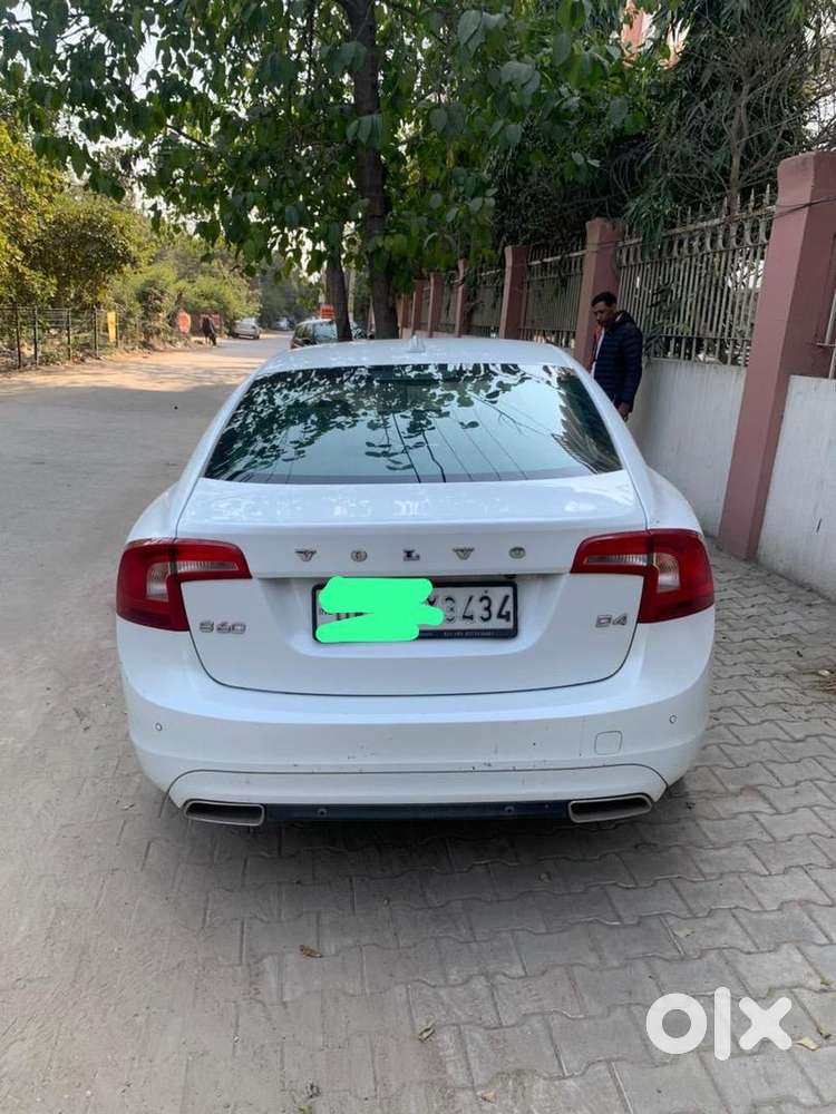 Volvo S60 2017 Diesel Well Maintained