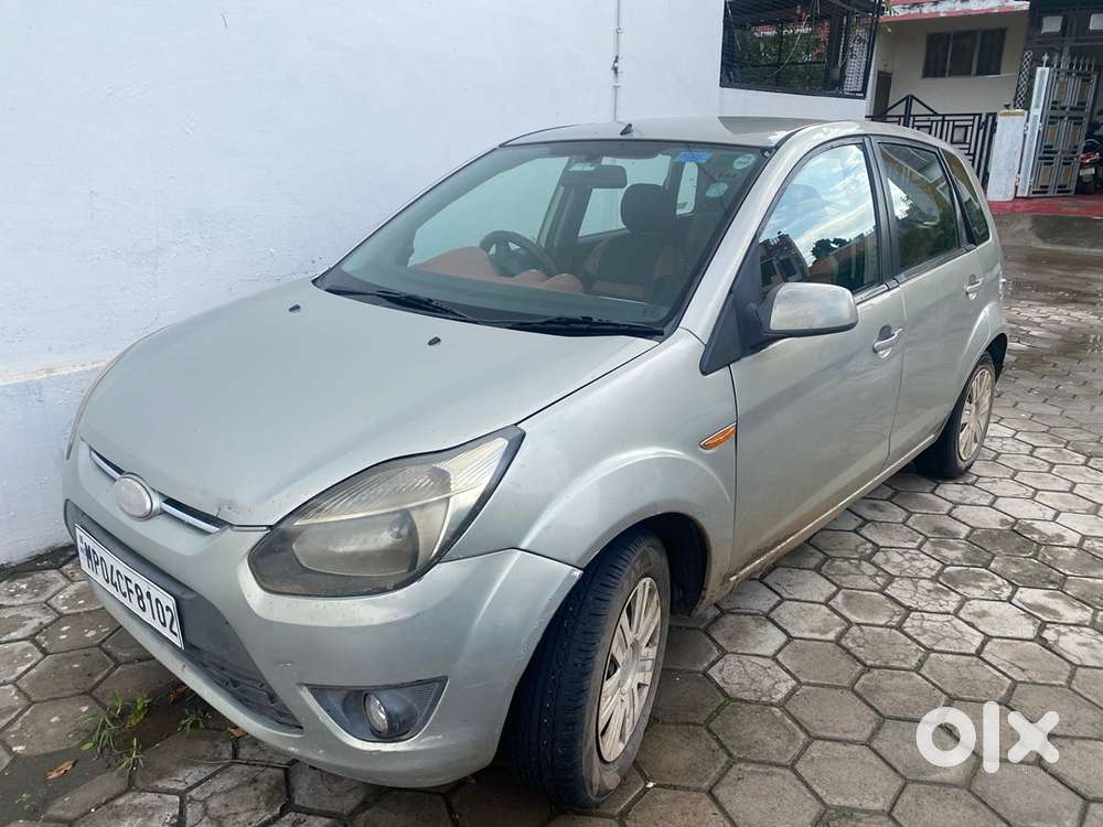 Ford Figo Petrol 2011