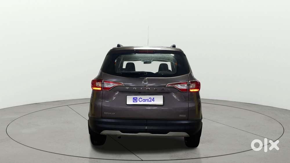 Renault Triber Rxz, 2022, Petrol