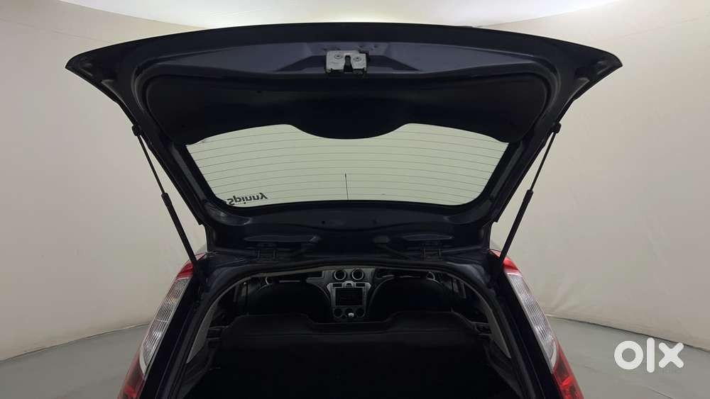 Ford Figo 2010-2012 Petrol Zxi, 2012, Petrol