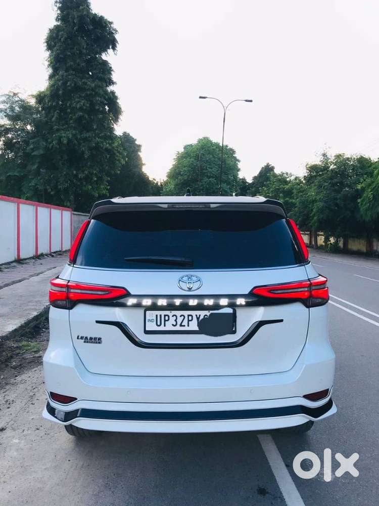 Toyota Fortuner Leader Edition (at), 2024, Diesel