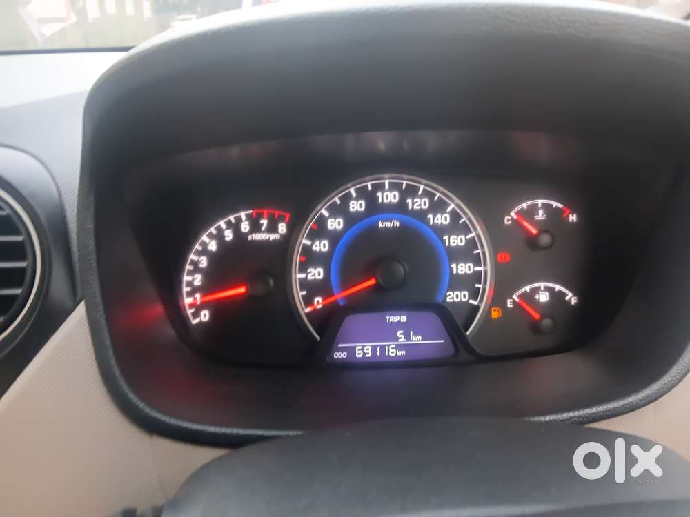 Hyundai Grand I10 Sportz(o) 1.2 Mt, 2016, Petrol