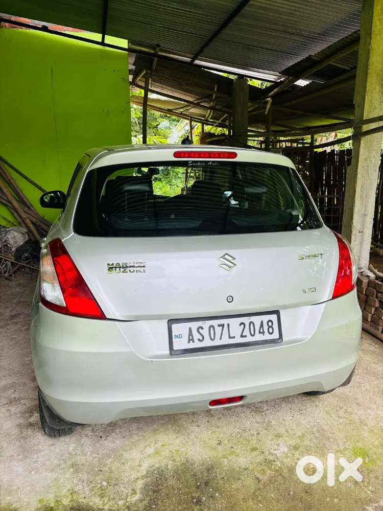 Maruti Suzuki Swift 1.2 Vxi 2017