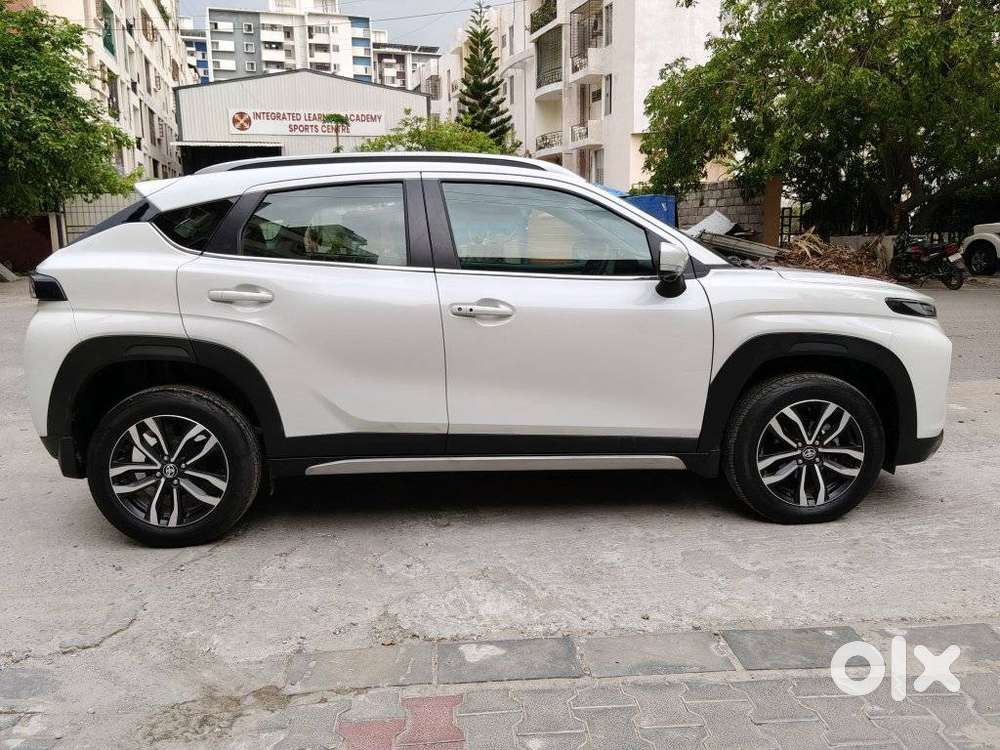 Toyota Urban Cruiser Taisor V 1.0 Petrol Mt, 2025, Petrol