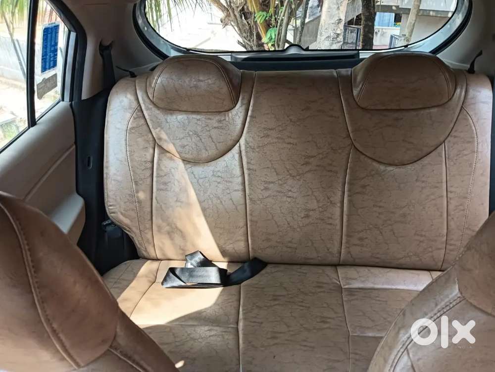 Hyundai Santro 1.1 Amt Sportz Hatchcack 20121 Model And Only 21000 Km