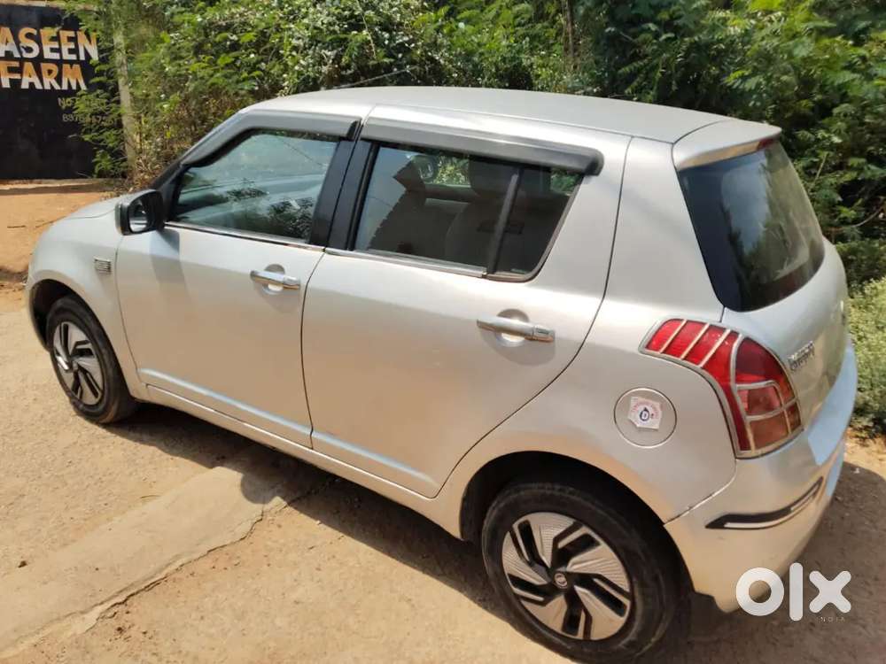 Maruti Suzuki Swift 2010 Diesel 225000 Km Driven