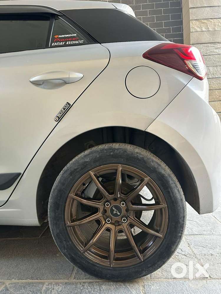 Hyundai Elite I20 2015 Petrol 88000 Km Driven