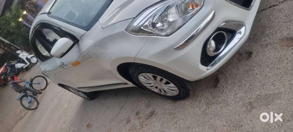 Maruti Suzuki Dzire 1.2 Vxi, 2024, Cng & Hybrids