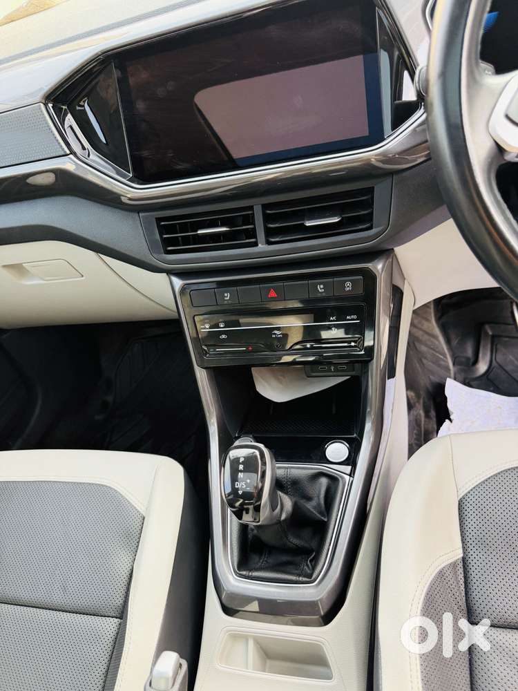 Volkswagen Taigun 1.0 Tsi Topline At, 2022, Petrol