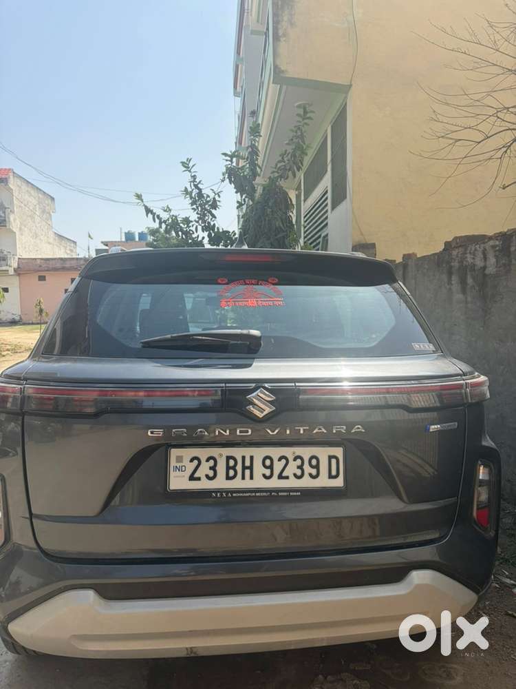 Maruti Suzuki Grand Vitara 2023 Petrol 13000 Km Driven