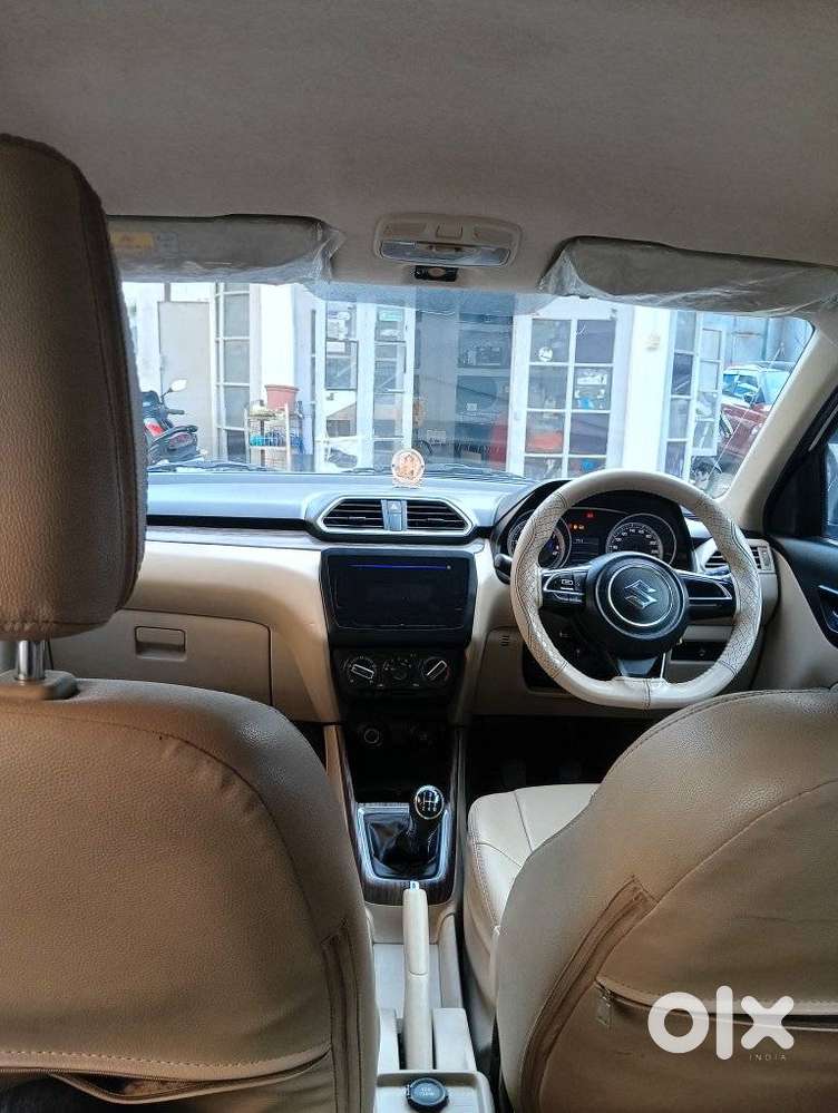 Maruti Suzuki Dzire 1.2 Vxi, 2022, Petrol