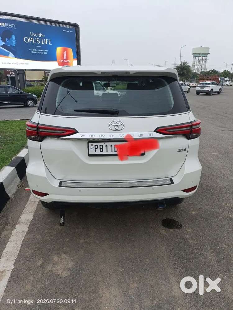 Toyota Fortuner 2021 Diesel 4x4