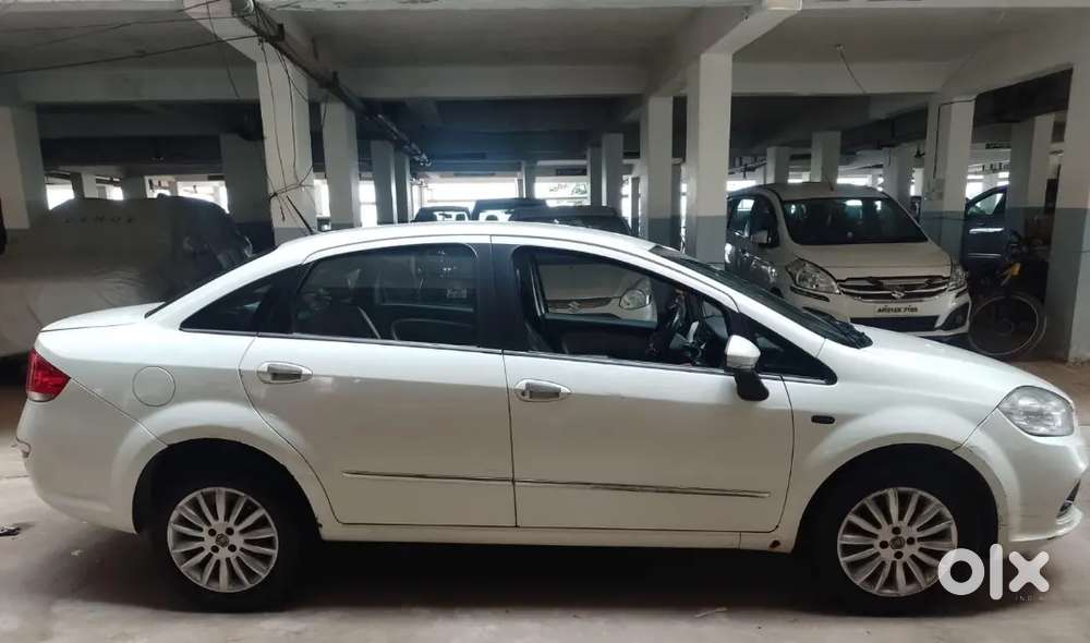 Fiat Linea Emotion 2016
