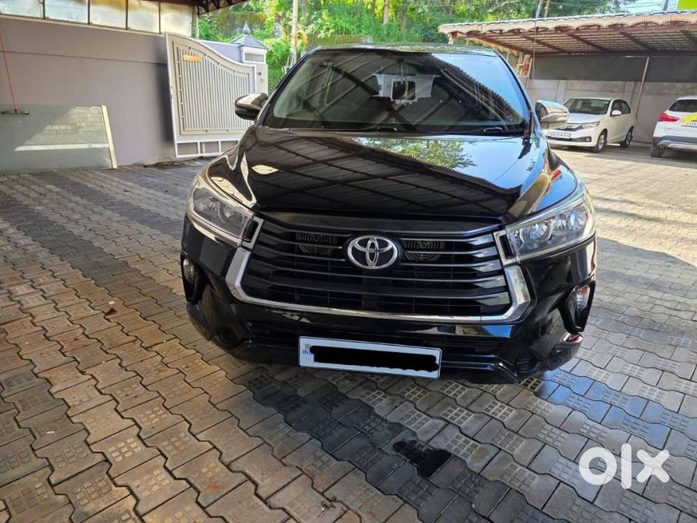 Toyota Innova Crysta 2.4 G Mt, 2022, Diesel