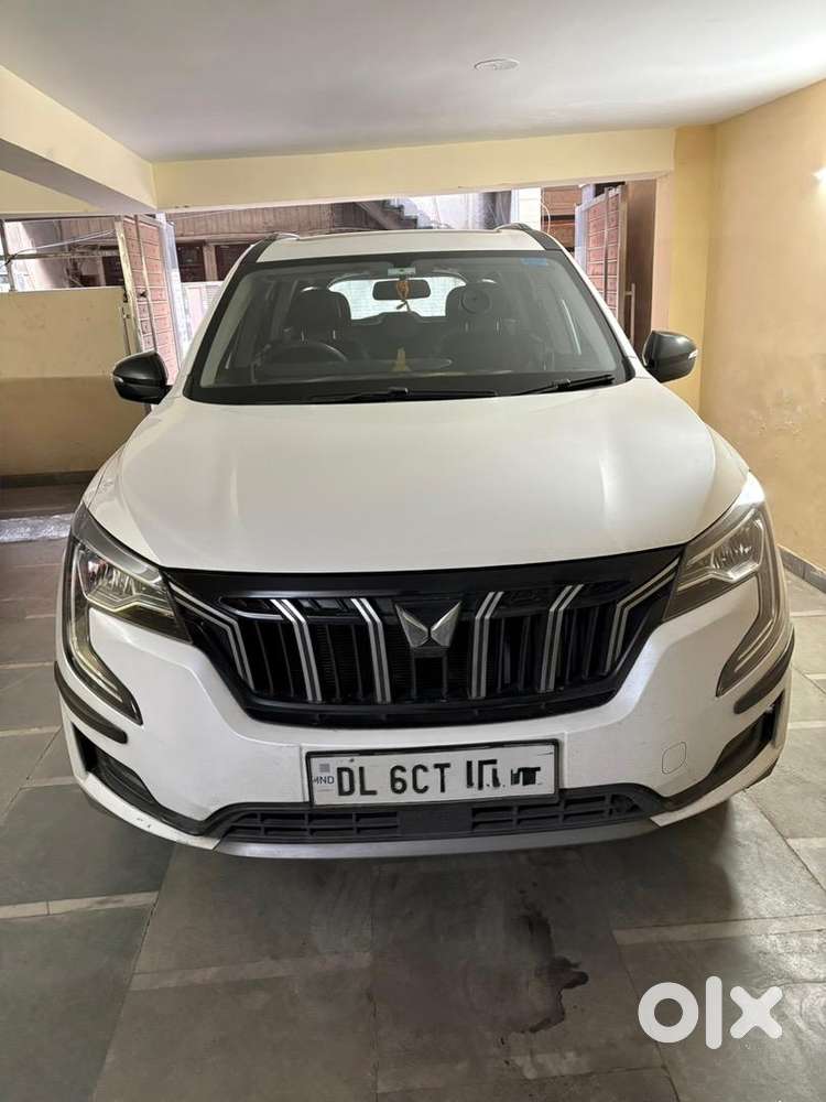 Mahindra Xuv700 2023 Petrol Well Maintained