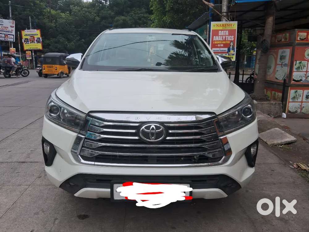 Toyota Innova Crysta 2022 Diesel 2.4 Zx