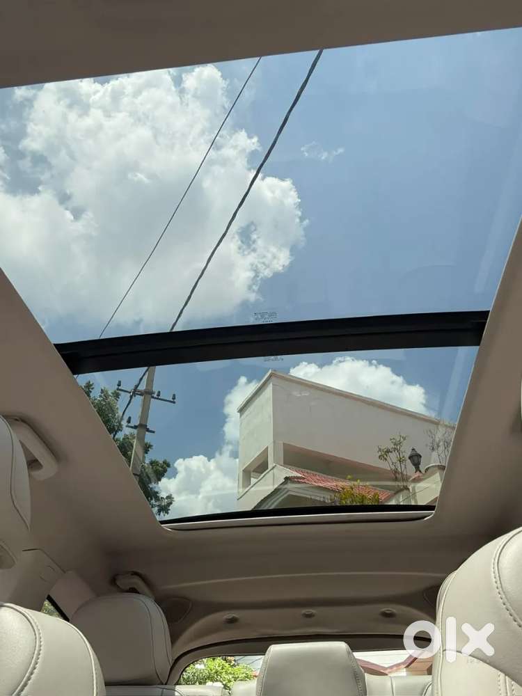 Mahindra Xuv700 2.2 Ax 7 Diesel At Luxury Pack Str Awd, 2023, Diesel