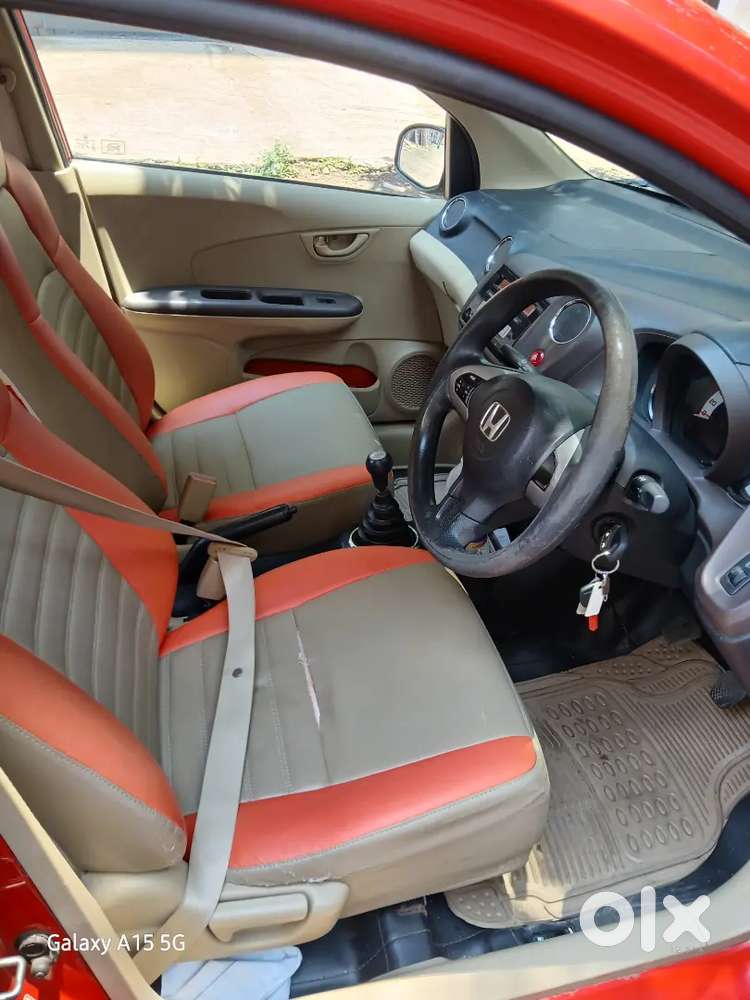 Honda Brio S Mt 2012 November 62243 Driven With Company Record