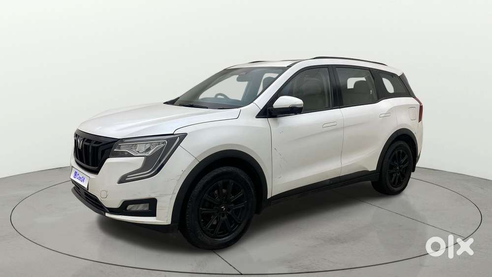 Mahindra Xuv700 2.2 Ax 7 Diesel At Luxury Pack Str Awd, 2022, Diesel