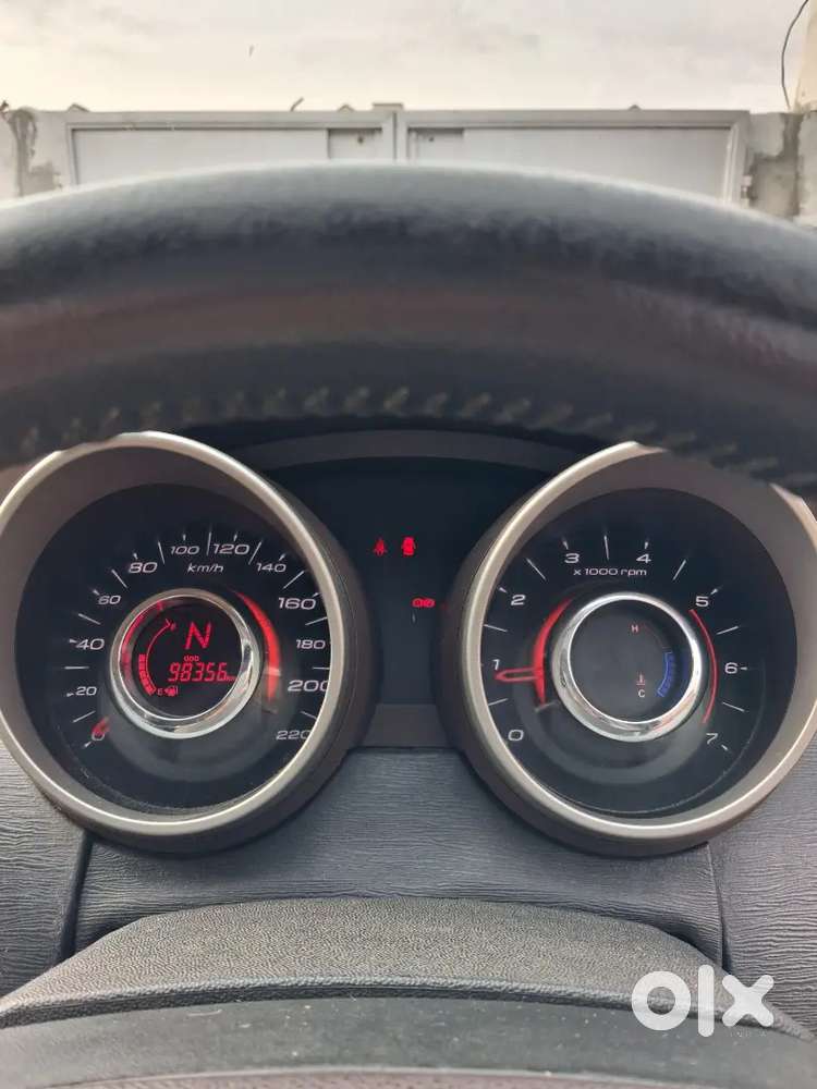 Mahindra Xuv500 2013 Diesel 98000 Km Driven