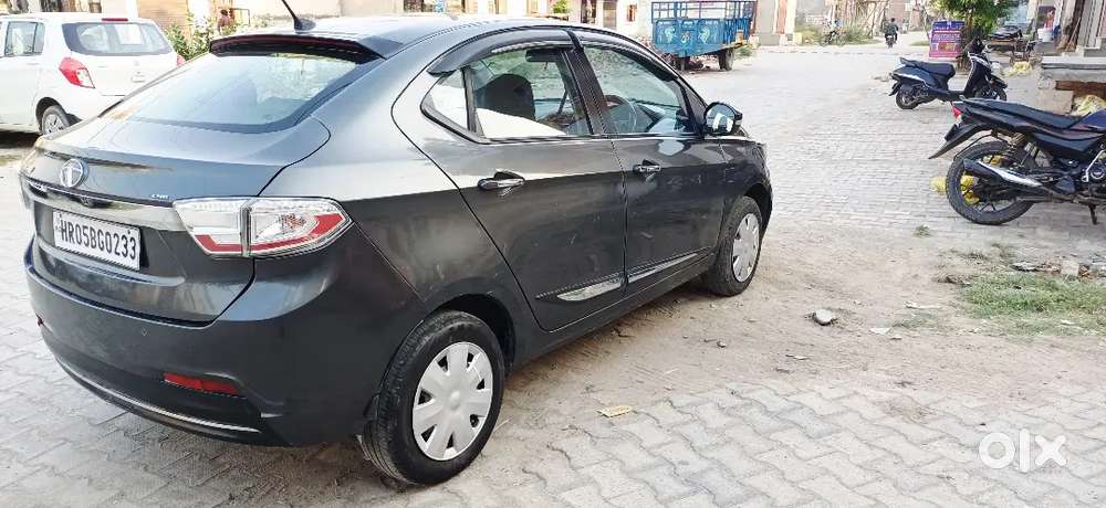 Tata Tigor 2022 Petrol 80210 Km Driven