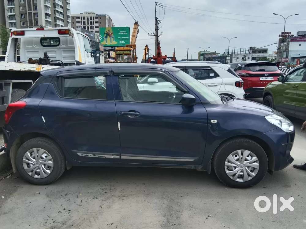 Maruti Suzuki Swift Lxi, 2022, Petrol