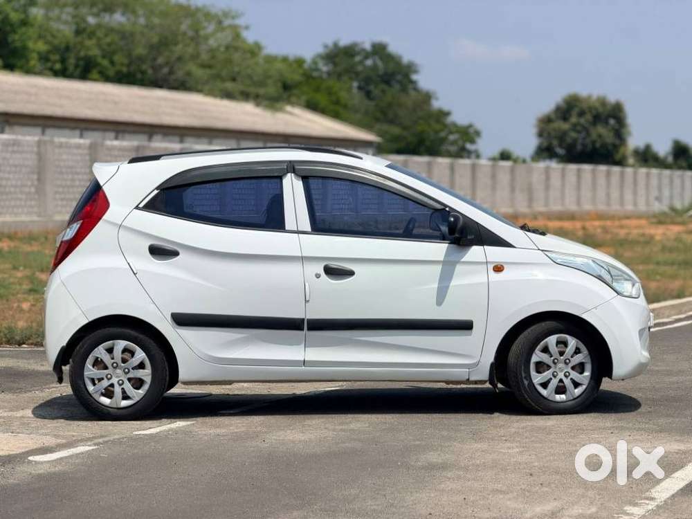Hyundai Eon Magna +, 2015, Petrol