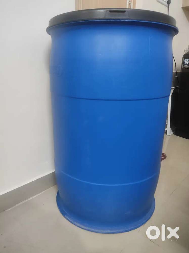 Water storage drum