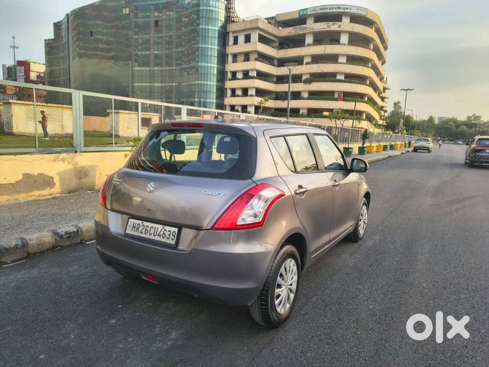 Maruti Suzuki Swift Vxi, 2016, Petrol