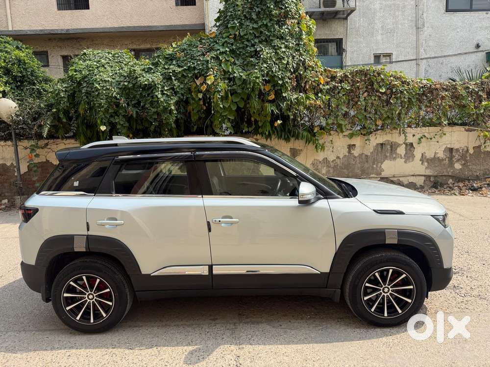 Maruti Suzuki Brezza Zxi Plus Smart Hybrid, 2024, Petrol