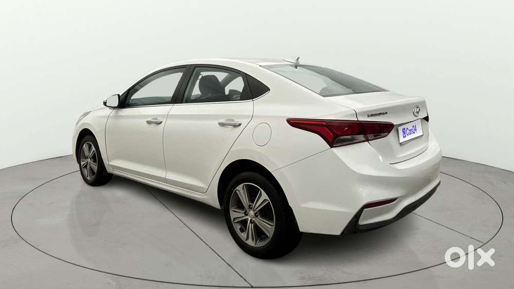 Hyundai Verna 1.6 Vtvt Sx, 2019, Petrol