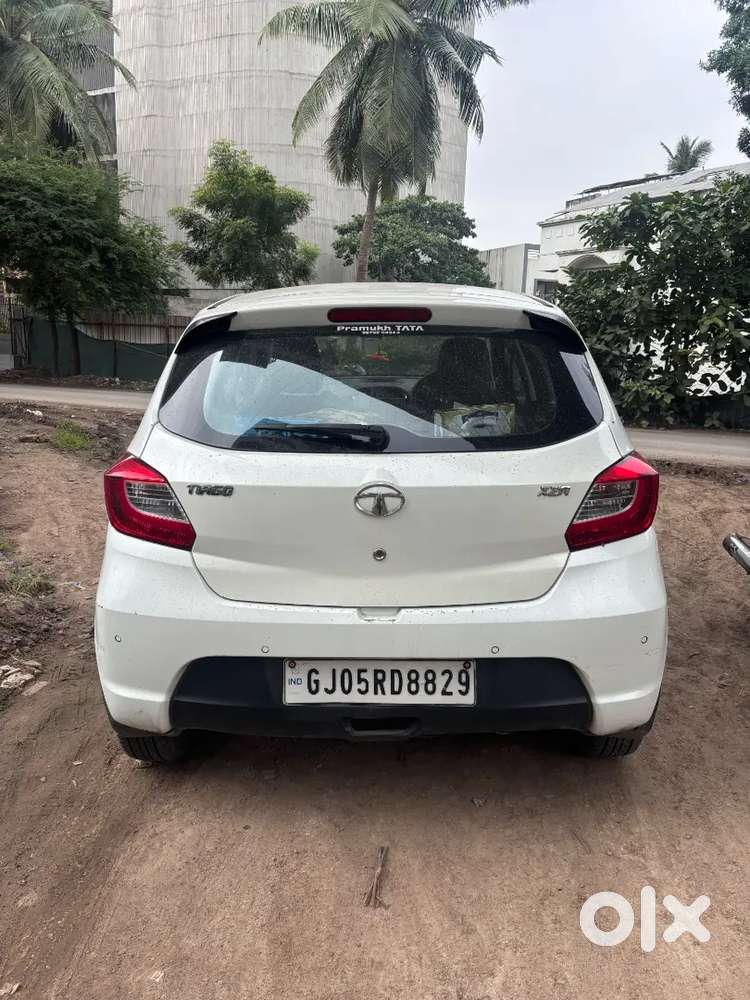Tata Tiago Revotron 2018