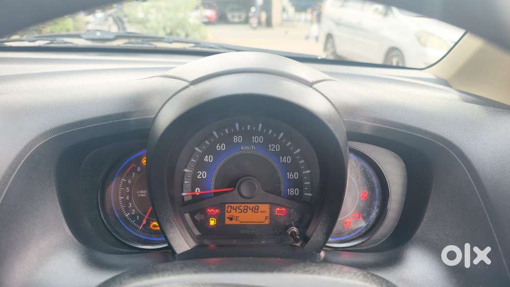 Honda Mobilio 1.5 E I-vtec Mt, 2014, Petrol