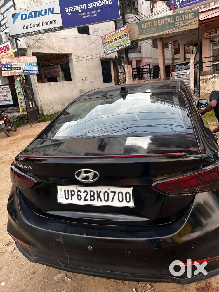 Hyundai Verna 2018 Petrol 92000 Km Driven