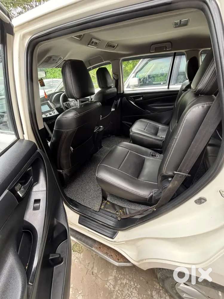 Toyota Innova Crysta 2017 Diesel 7-seater