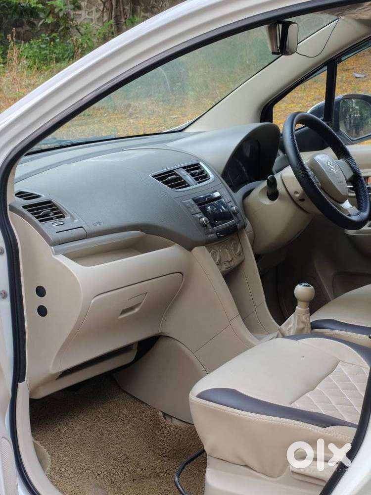 Maruti Suzuki Ertiga 2012-2015 Zxi, 2013, Cng & Hybrids