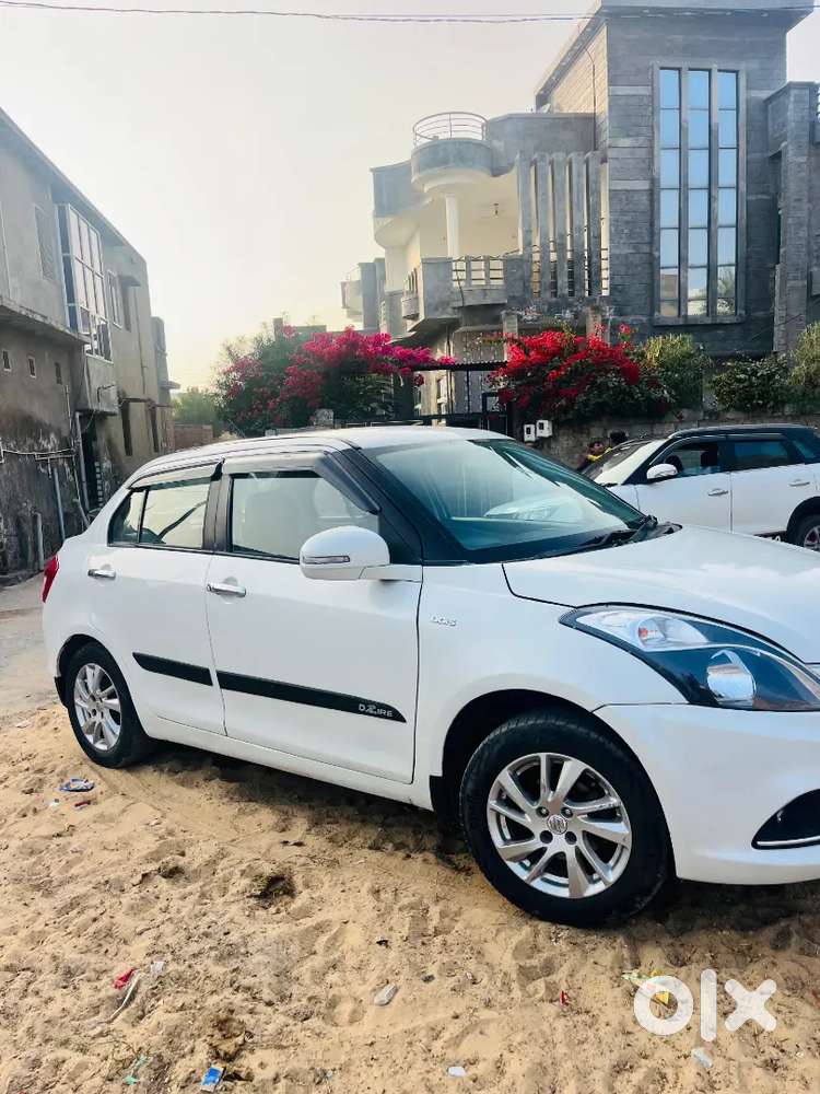 Maruti Suzuki Dzire 2017 Petrol 150000 Km Driven