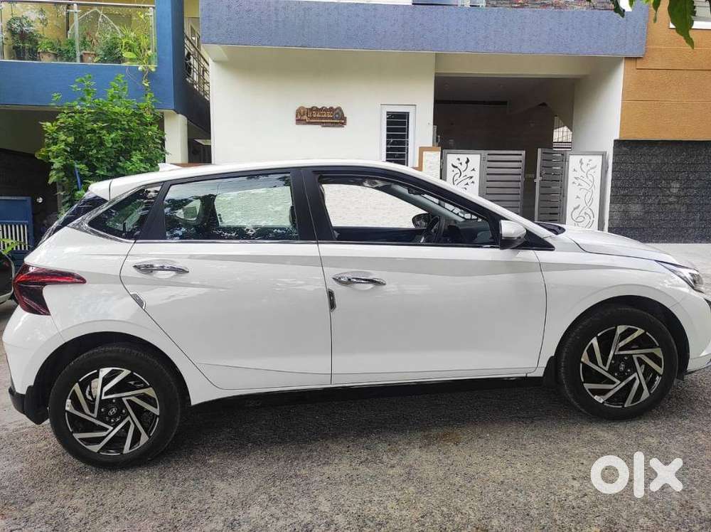 Hyundai I20 Asta (o) 1.2 Mt, 2025, Petrol