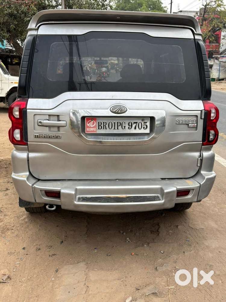 Mahindra Scorpio Getaway 2016 Diesel 80000 Km Driven