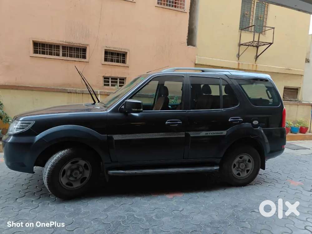 Tata Safari Storme 2019