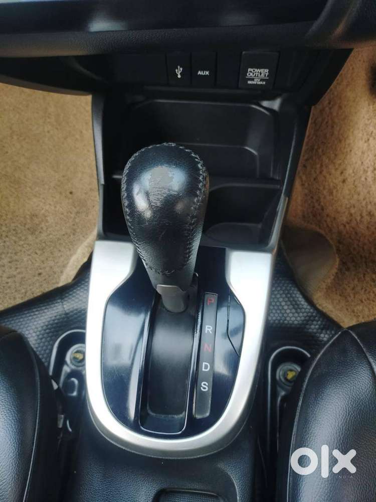 Jazz Fully Automatic Sport - Well Maintained
