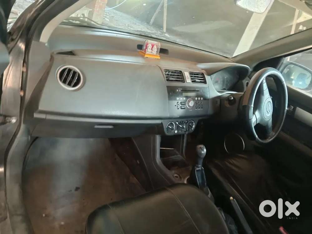 2010 मॉडल है 2 माई 2030 तक वैलिड है