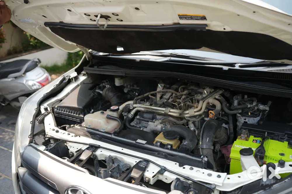 Toyota Innova Crysta 2018 Diesel Well Maintained