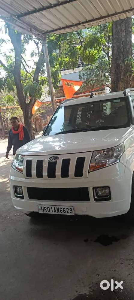 Mahindra Tuv 300 2016 Diesel Well Maintained