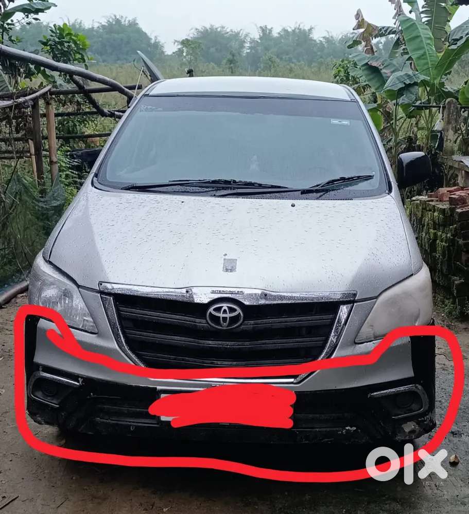 Toyota Innova 2010