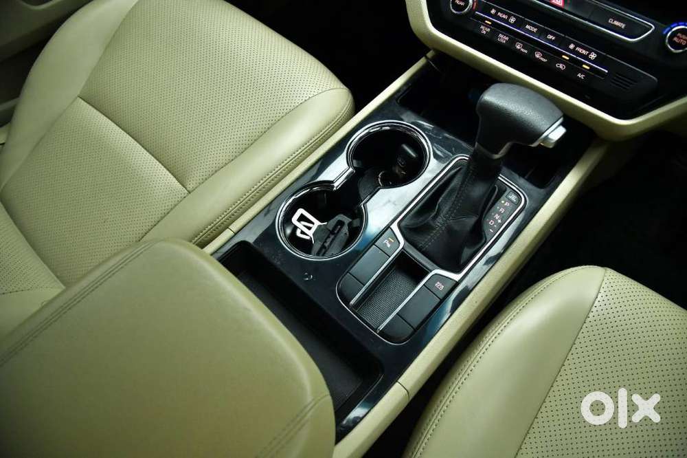 Kia Carnival Prestige, 2020, Diesel