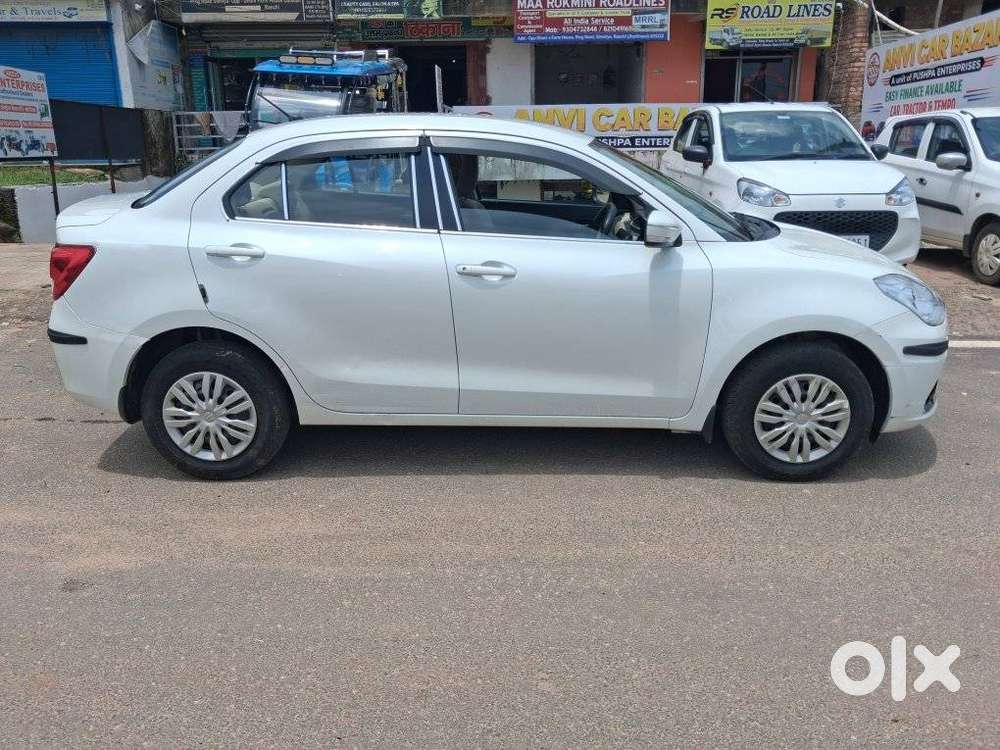 Maruti Suzuki Dzire 1.2 Vxi, 2023, Petrol